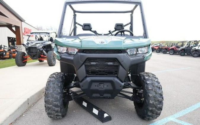 2026 Can-Am Defender HD7