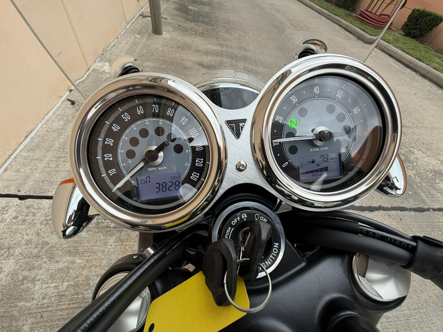 2023 Triumph #BONNEVILLE T-120