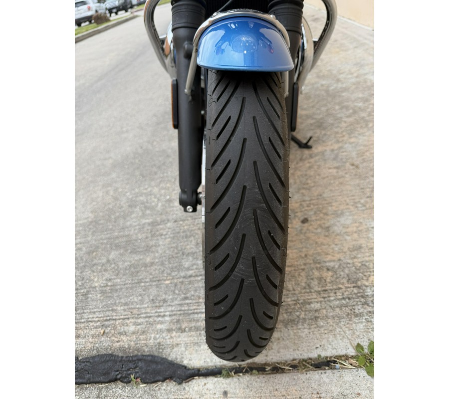 2023 Triumph #BONNEVILLE T-120