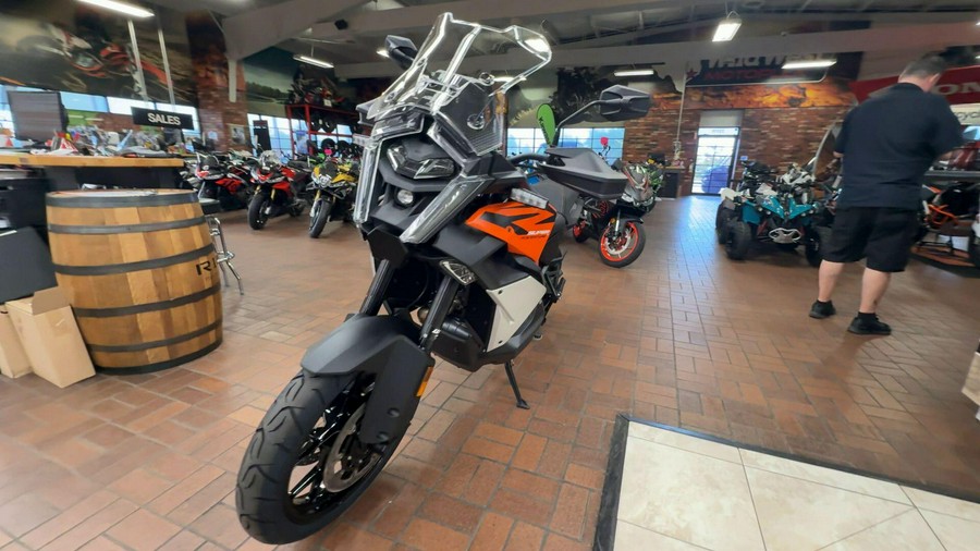 2027 KTM 1390 SUPER ADVENTURE S EVO