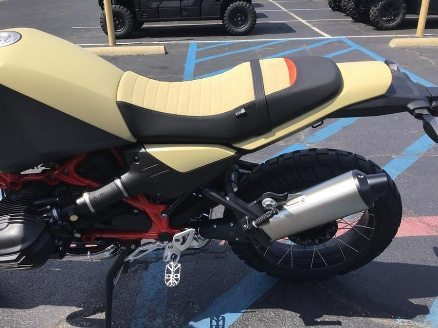 2026 BMW R12