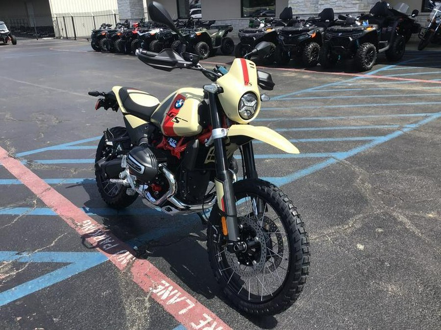 2026 BMW R12
