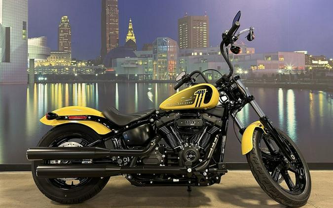 2023 Harley-Davidson® Street Bob® 114 Vivid Black