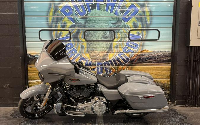 2026 Harley-Davidson® Street Glide® Dark Billiard Gray Black Trim