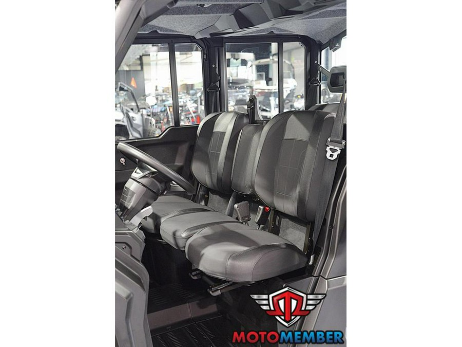 2026 Can-Am Defender MAX XT CAB HD11