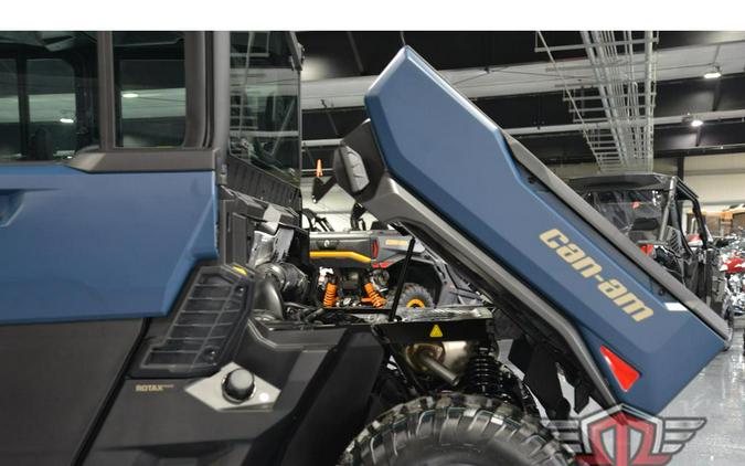 2026 Can-Am Defender MAX XT CAB HD11