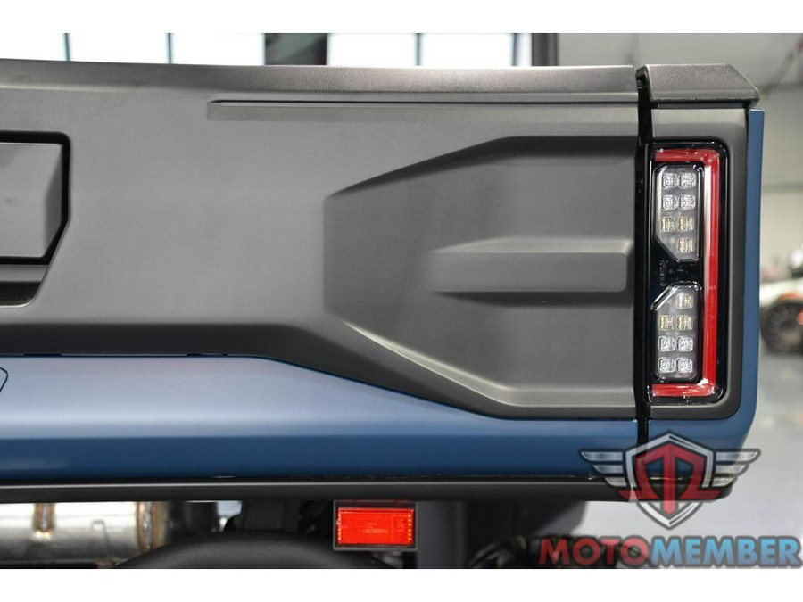 2026 Can-Am Defender MAX XT CAB HD11