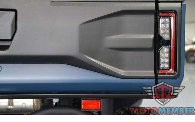 2026 Can-Am Defender MAX XT CAB HD11