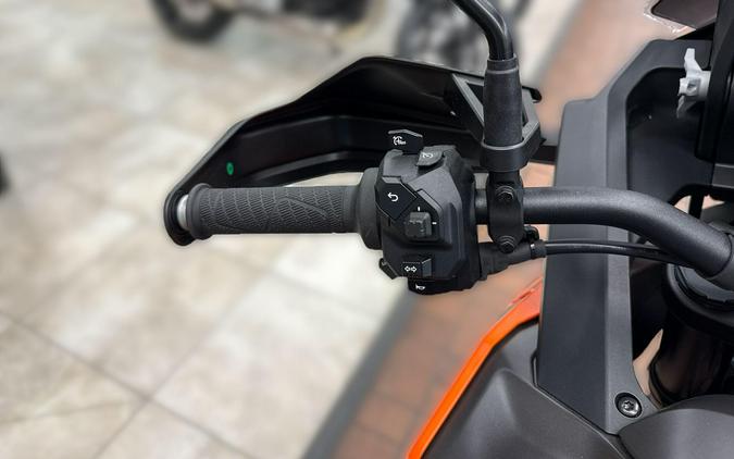 2027 KTM 1390 SUPER ADVENTURE S EVO