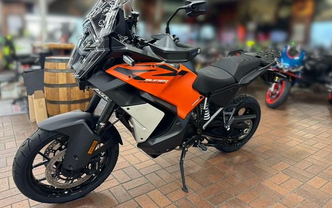 2027 KTM 1390 SUPER ADVENTURE S EVO