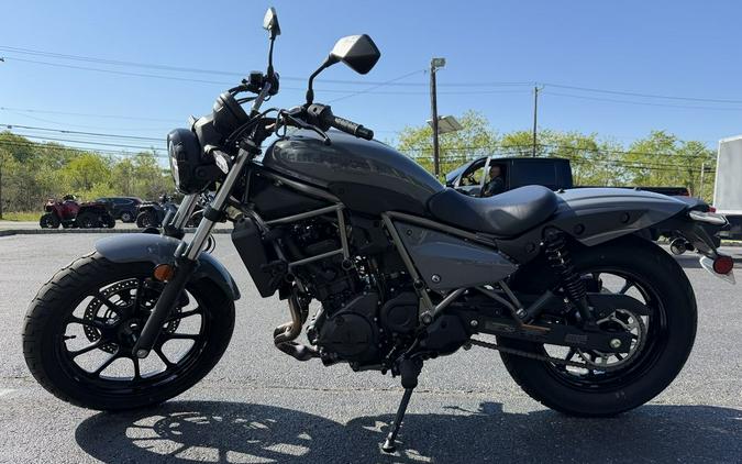2024 Kawasaki Eliminator® Pearl Storm Gray
