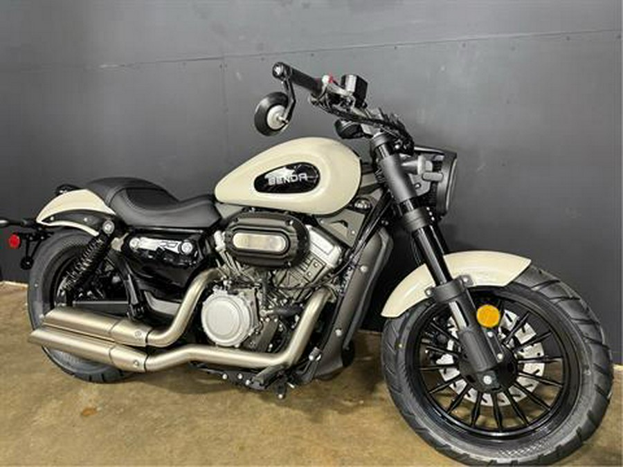 2025 BENDA Chinchilla 300