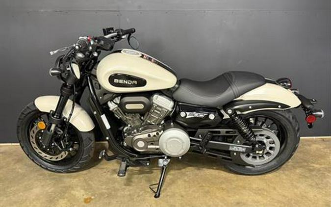 2025 BENDA Chinchilla 300