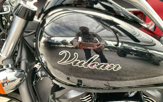2026 Kawasaki VULCAN 900 CUSTOM