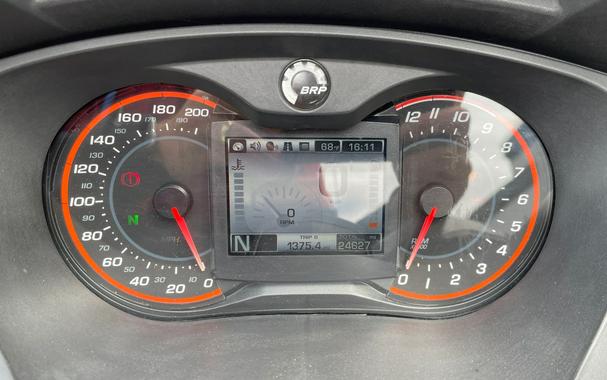 2015 Can-Am Spyder® ST Limited - SE5
