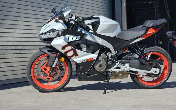 2026 Aprilia RS 457 Base