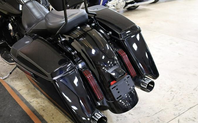 FLHXSE 2015 CVO™ Street Glide®