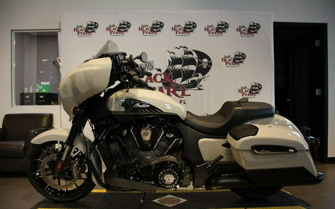 2026 Indian CHIEFTAIN PP 112 CHALK/BLK MTLC