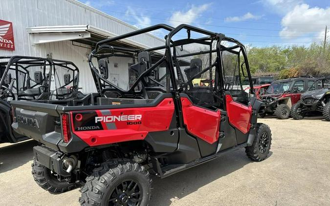 2024 Honda® Pioneer 1000-6 Deluxe Crew