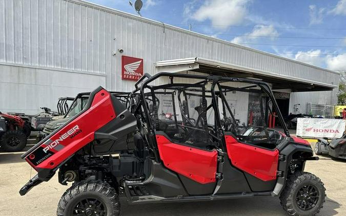 2024 Honda® Pioneer 1000-6 Deluxe Crew