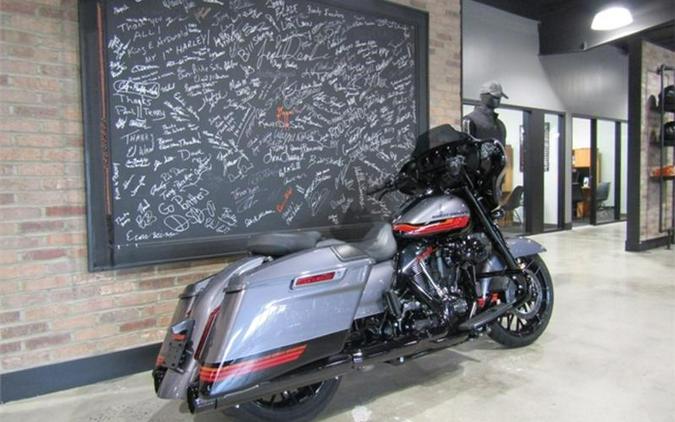 2020 Harley-Davidson® FLHXSE - CVO™ Street Glide®