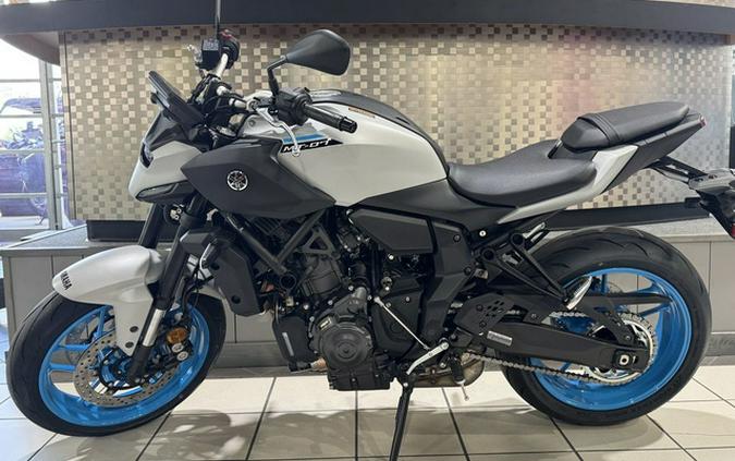 2025 Yamaha MT 07