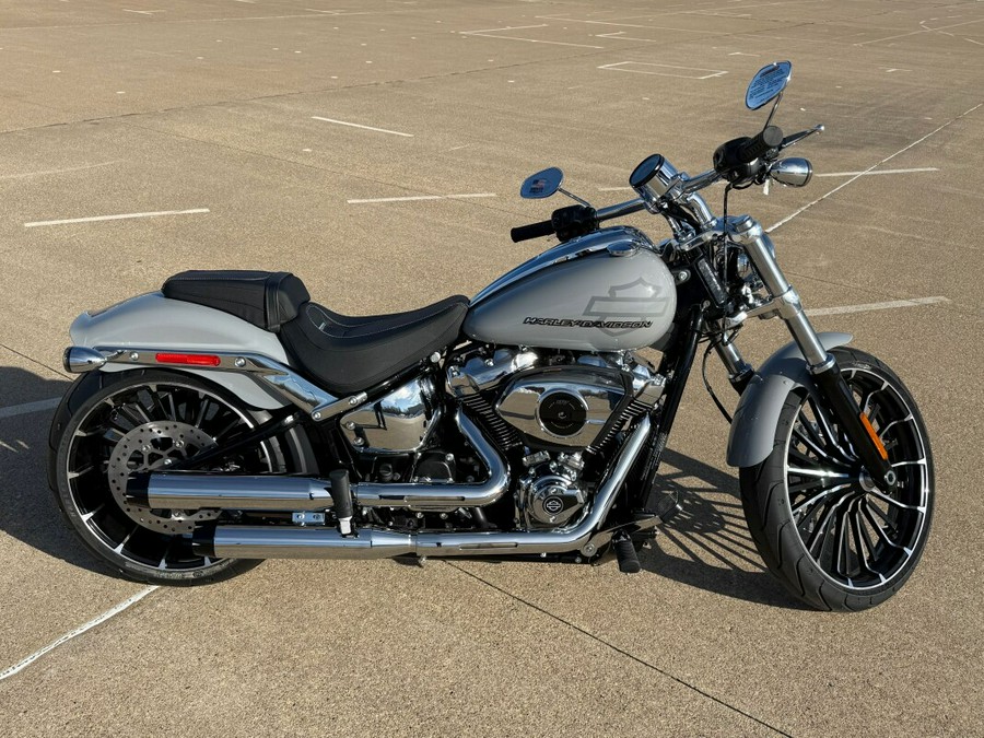 2025 Harley-Davidson® Breakout® Billiard Gray
