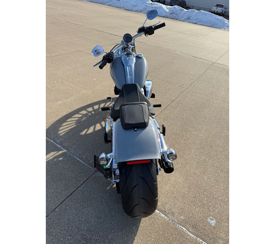 2025 Harley-Davidson® Breakout® Billiard Gray