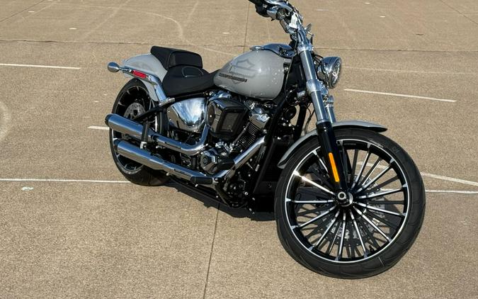 2025 Harley-Davidson® Breakout® Billiard Gray