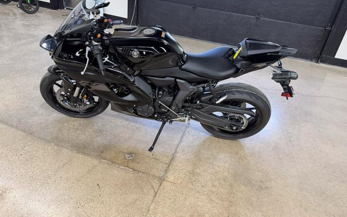 2025 Yamaha YZF R7