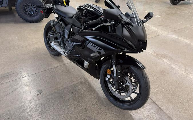 2025 Yamaha YZF R7