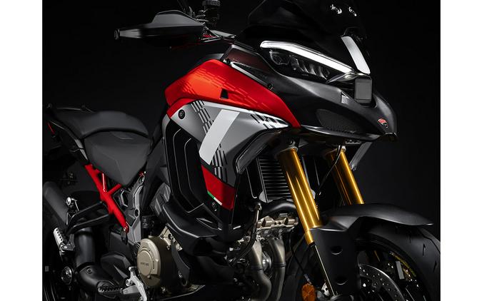 2025 Ducati Multistrada V4 Pikes Peak
