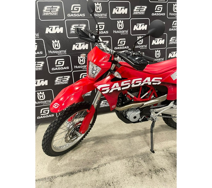 2023 GASGAS ES 700