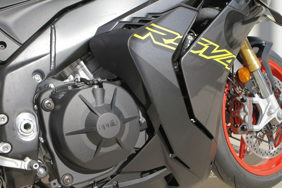 2026 Aprilia RSV4 1100