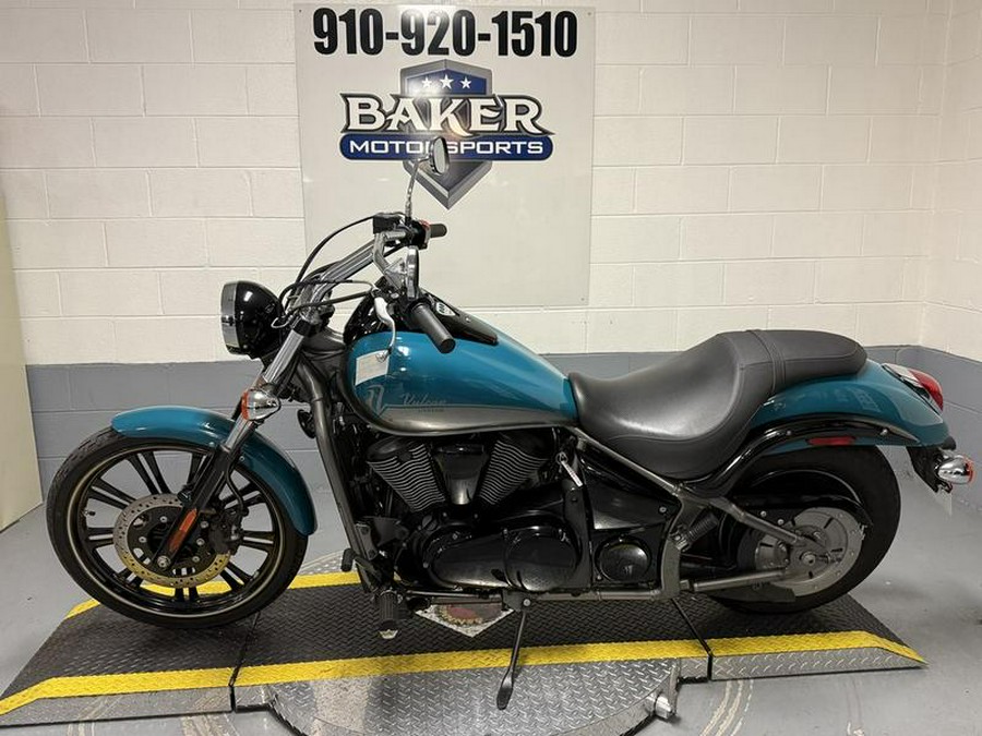 2022 Kawasaki Vulcan® 900 Custom