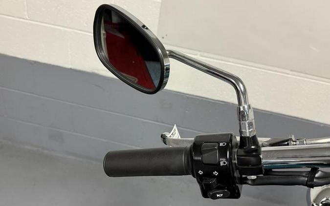 2022 Kawasaki Vulcan® 900 Custom