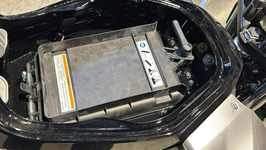 2024 Kawasaki Z e-1 ABS