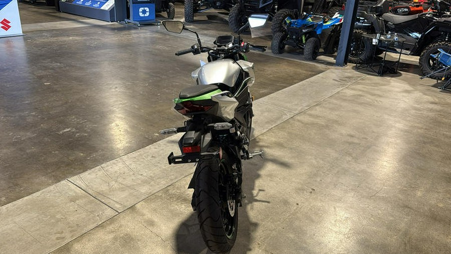 2024 Kawasaki Z e-1 ABS