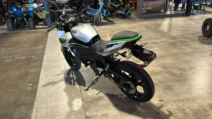 2024 Kawasaki Z e-1 ABS