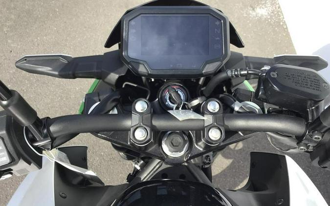 2024 Kawasaki Z e-1 ABS