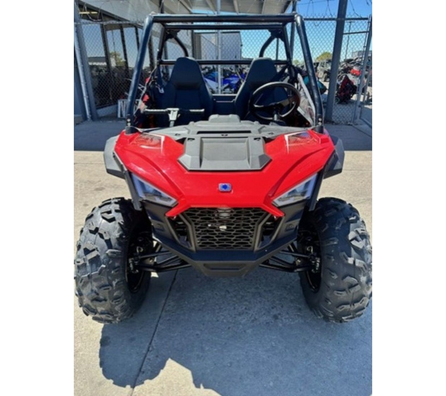 2025 Polaris RZR 200 EFI