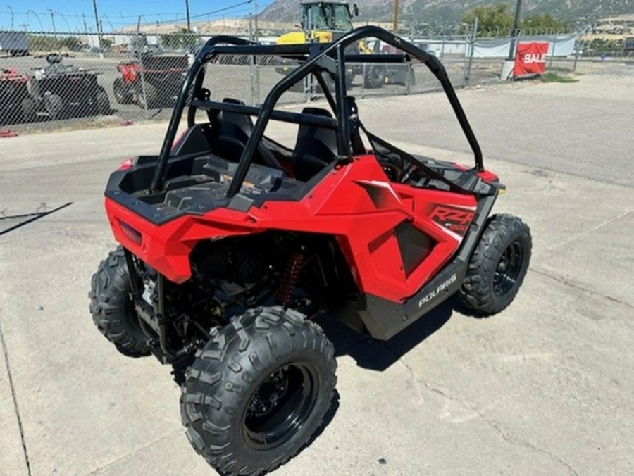 2025 Polaris RZR 200 EFI