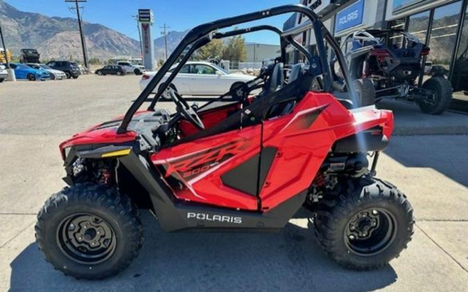 2025 Polaris RZR 200 EFI