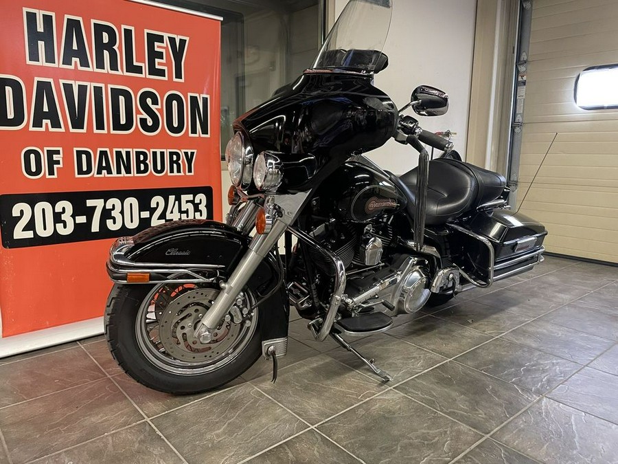 2007 Harley-Davidson® FLHTC - Electra Glide® Classic