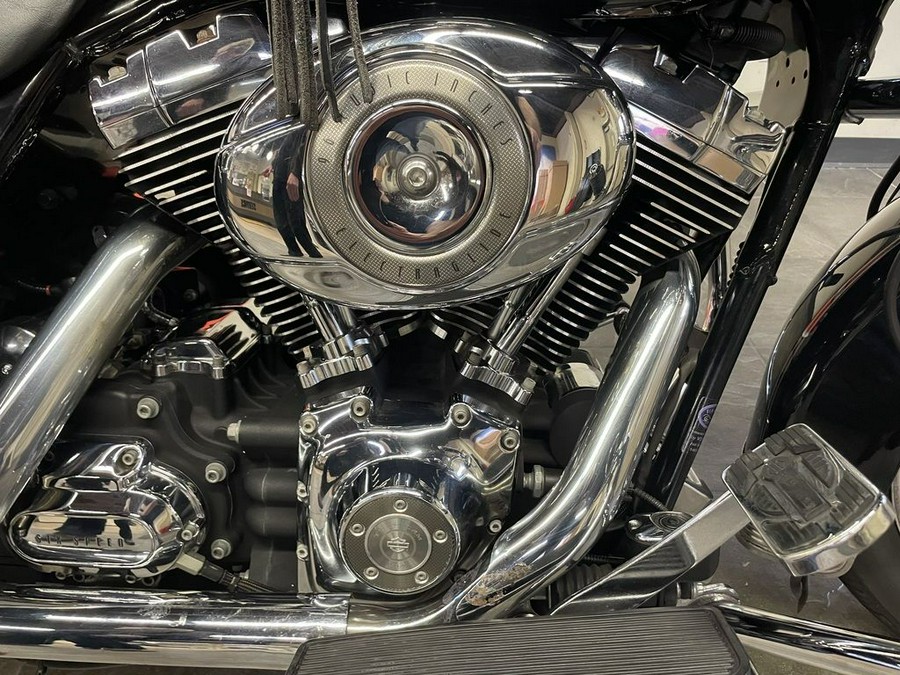 2007 Harley-Davidson® FLHTC - Electra Glide® Classic