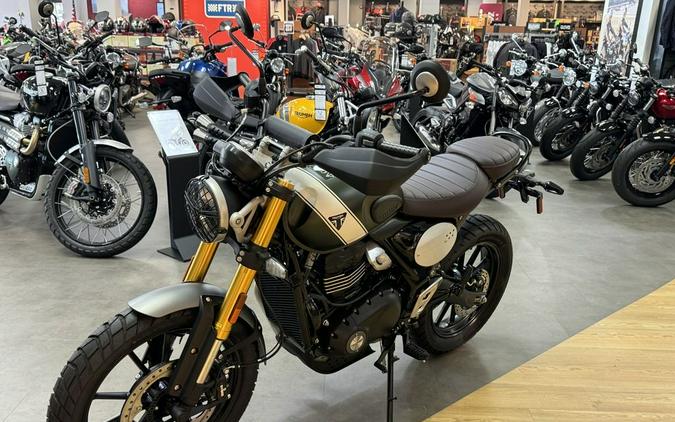 2024 Triumph Scrambler 400 X Matte Khaki Green / Fusion White