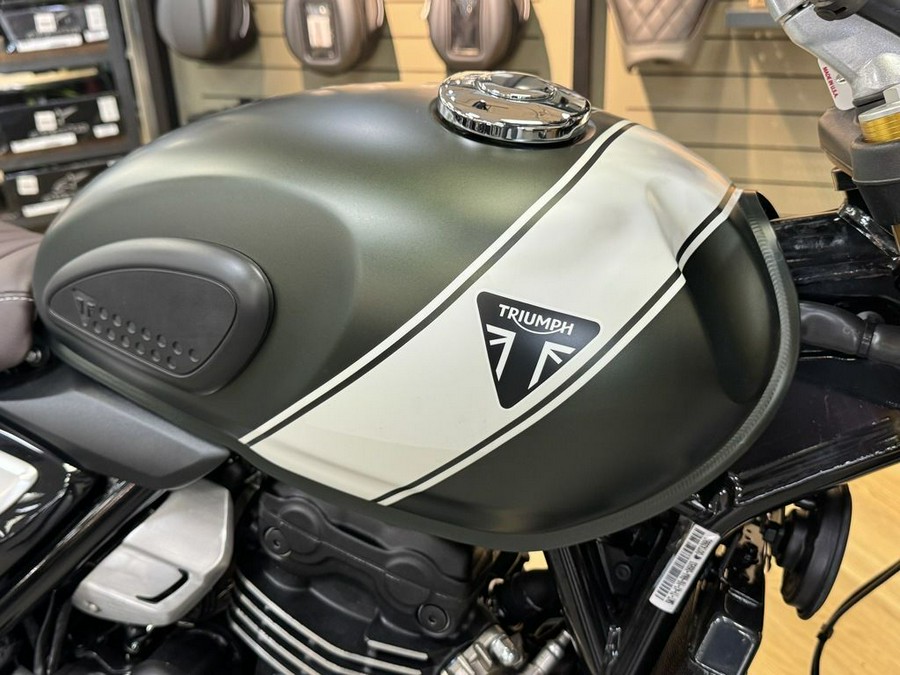 2024 Triumph Scrambler 400 X Matte Khaki Green / Fusion White