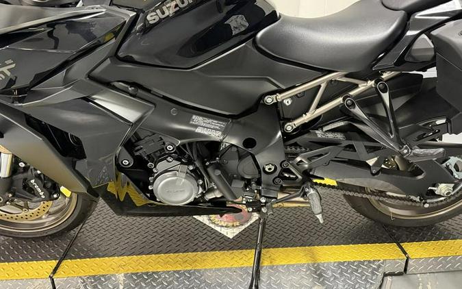 2024 Suzuki GSX-S1000GT Plus