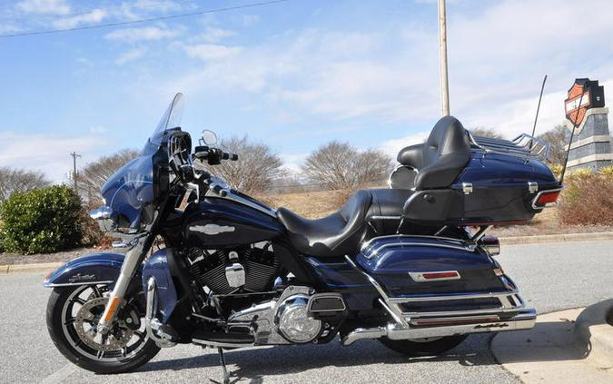 2014 Harley-Davidson® FLHTK SHRINE