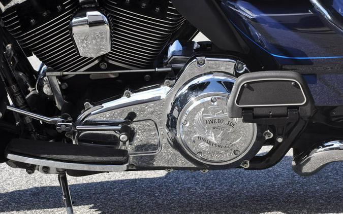 2014 Harley-Davidson® FLHTK SHRINE